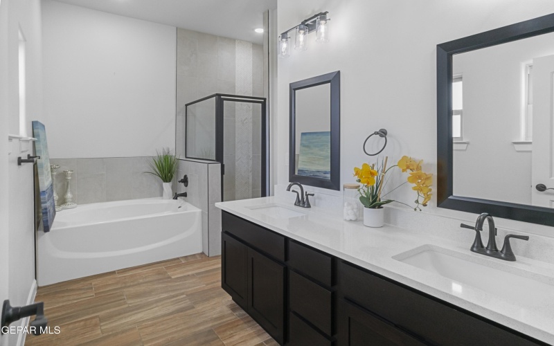 13849 Paseo Sereno Drive, El Paso, TX 79928, 3 Bedrooms Bedrooms, ,2 BathroomsBathrooms,Residential,For Sale,13849 Paseo Sereno Drive,920577
