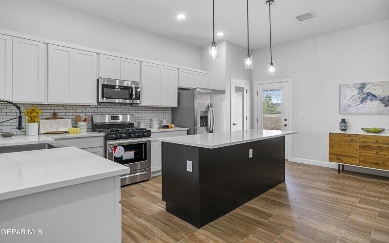 13849 Paseo Sereno Drive, El Paso, TX 79928, 3 Bedrooms Bedrooms, ,2 BathroomsBathrooms,Residential,For Sale,13849 Paseo Sereno Drive,920577