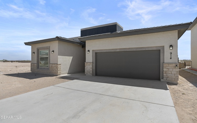 914 Bromyard Drive, Horizon City, TX 79928, 4 Bedrooms Bedrooms, ,2 BathroomsBathrooms,Residential,For Sale,914 Bromyard Drive,920588