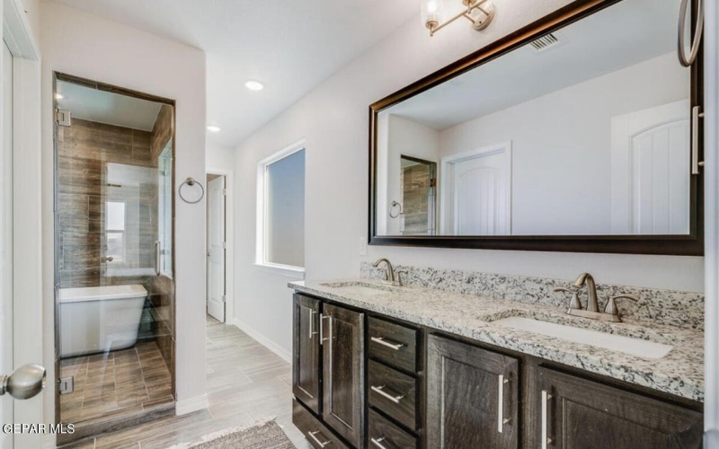 3749 Course Street, El Paso, TX 79938, 5 Bedrooms Bedrooms, ,2 BathroomsBathrooms,Residential,For Sale,3749 Course Street,920805