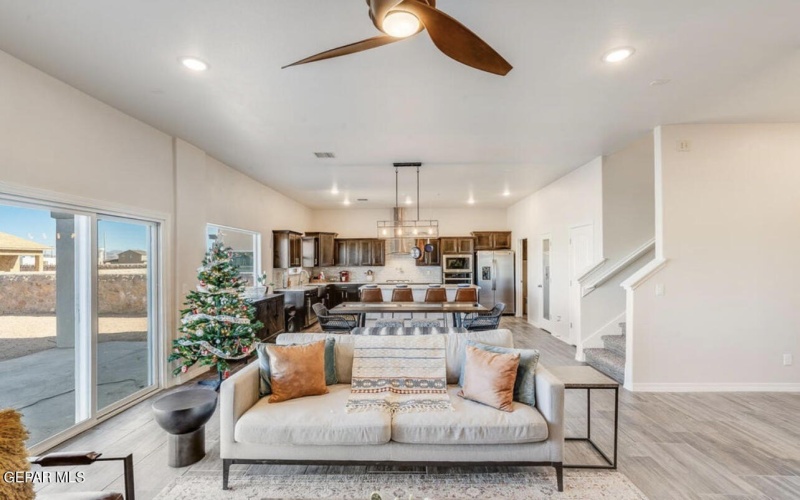 3749 Course Street, El Paso, TX 79938, 5 Bedrooms Bedrooms, ,2 BathroomsBathrooms,Residential,For Sale,3749 Course Street,920805