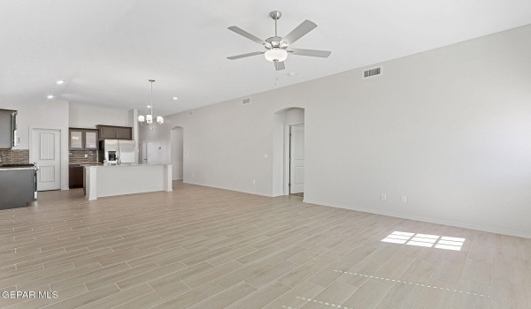 1205 Night Sky Street, Horizon City, TX 79928, 4 Habitaciones Habitaciones , ,3 BañosBaños,Residential,En Venta,1205 Night Sky Street,920809
