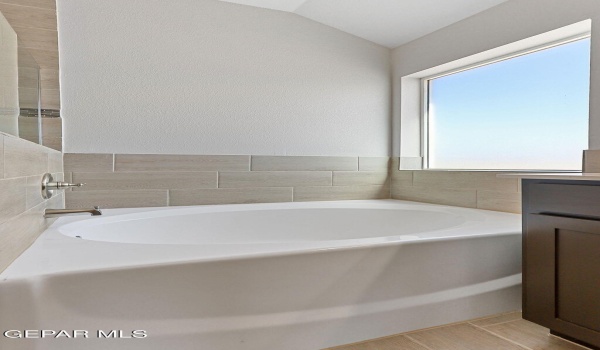 1205 Night Sky Street, Horizon City, TX 79928, 4 Habitaciones Habitaciones , ,3 BañosBaños,Residential,En Venta,1205 Night Sky Street,920809