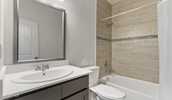 1205 Night Sky Street, Horizon City, TX 79928, 4 Habitaciones Habitaciones , ,3 BañosBaños,Residential,En Venta,1205 Night Sky Street,920809