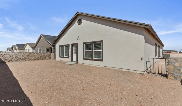 1205 Night Sky Street, Horizon City, TX 79928, 4 Habitaciones Habitaciones , ,3 BañosBaños,Residential,En Venta,1205 Night Sky Street,920809