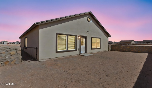 1205 Night Sky Street, Horizon City, TX 79928, 4 Habitaciones Habitaciones , ,3 BañosBaños,Residential,En Venta,1205 Night Sky Street,920809