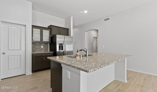 1205 Night Sky Street, Horizon City, TX 79928, 4 Habitaciones Habitaciones , ,3 BañosBaños,Residential,En Venta,1205 Night Sky Street,920809