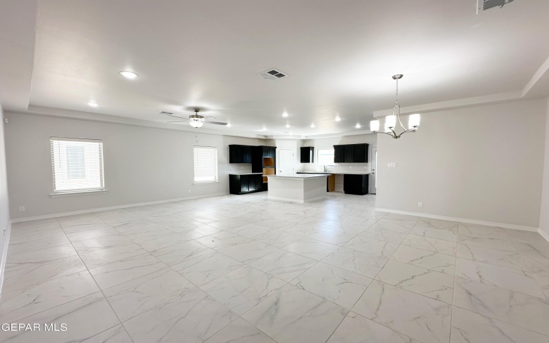13410 CARTERTON Avenue, Horizon City, TX 79928, 3 Bedrooms Bedrooms, ,3 BathroomsBathrooms,Residential,For Sale,13410 CARTERTON Avenue,918705
