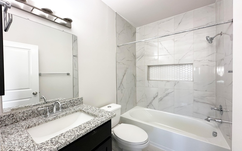 13410 CARTERTON Avenue, Horizon City, TX 79928, 3 Bedrooms Bedrooms, ,3 BathroomsBathrooms,Residential,For Sale,13410 CARTERTON Avenue,918705