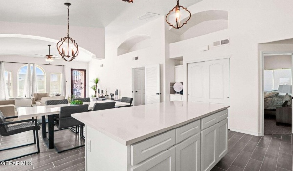 260 Staffs Way, El Paso, TX 79928, 4 Habitaciones Habitaciones , ,2 BañosBaños,Residential,En Venta,260 Staffs Way,918788