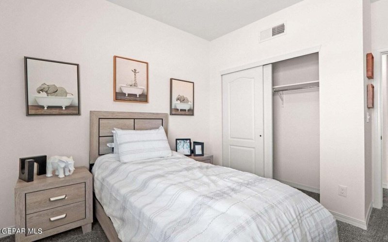 257 Farnborough Street, El Paso, TX 79928, 4 Habitaciones Habitaciones , ,2 BañosBaños,Residential,En Venta,257 Farnborough Street,918789