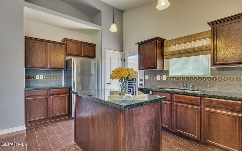 13880 Vicky Brewer Avenue, Horizon City, TX 79928, 4 Bedrooms Bedrooms, ,2 BathroomsBathrooms,Residential,For Sale,13880 Vicky Brewer Avenue,918799