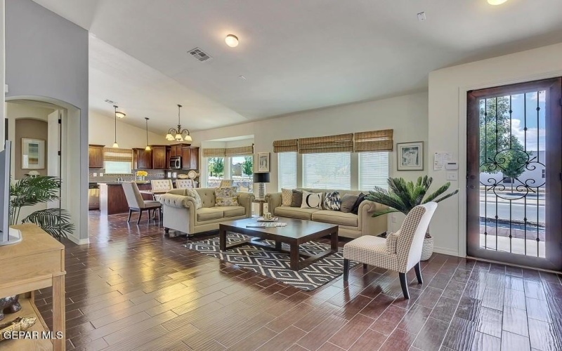 13880 Vicky Brewer Avenue, Horizon City, TX 79928, 4 Bedrooms Bedrooms, ,2 BathroomsBathrooms,Residential,For Sale,13880 Vicky Brewer Avenue,918799