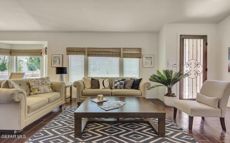 13880 Vicky Brewer Avenue, Horizon City, TX 79928, 4 Bedrooms Bedrooms, ,2 BathroomsBathrooms,Residential,For Sale,13880 Vicky Brewer Avenue,918799