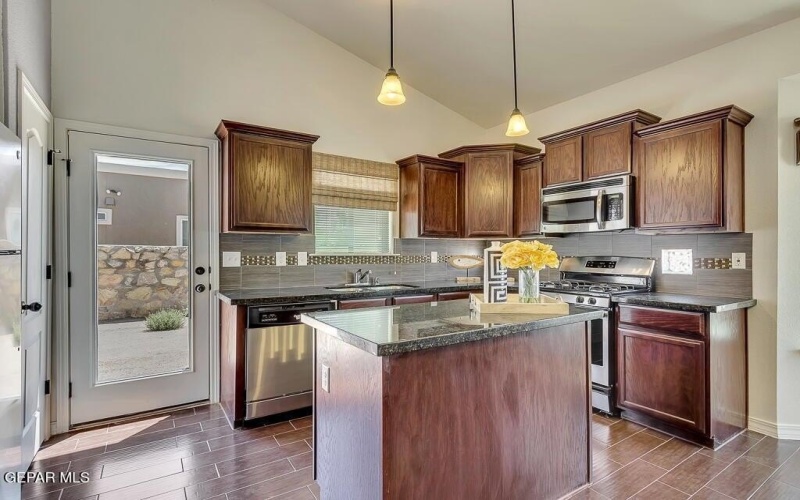 13880 Vicky Brewer Avenue, Horizon City, TX 79928, 4 Bedrooms Bedrooms, ,2 BathroomsBathrooms,Residential,For Sale,13880 Vicky Brewer Avenue,918799