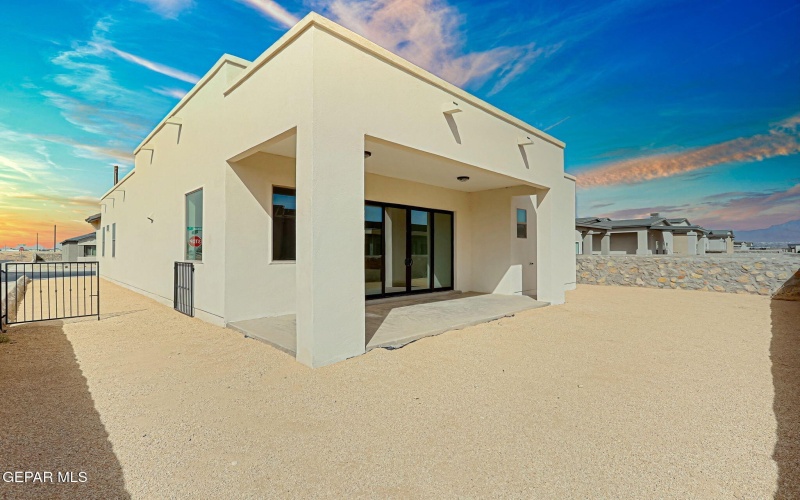 962 KEENLAND Avenue, El Paso, TX 79932, 4 Bedrooms Bedrooms, ,3 BathroomsBathrooms,Residential,For Sale,962 KEENLAND Avenue,918839