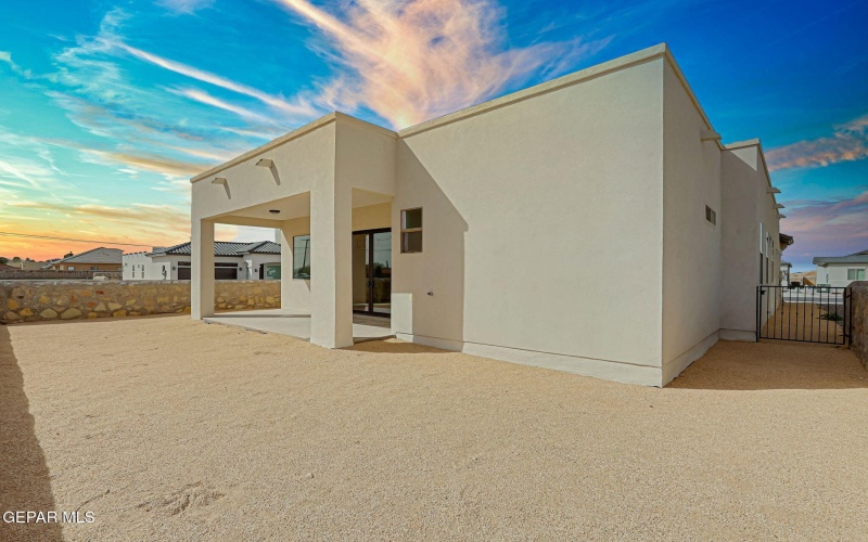 962 KEENLAND Avenue, El Paso, TX 79932, 4 Bedrooms Bedrooms, ,3 BathroomsBathrooms,Residential,For Sale,962 KEENLAND Avenue,918839