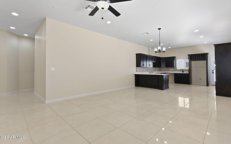 13837 Paseo De Miel Drive, El Paso, TX 79928, 4 Bedrooms Bedrooms, ,2 BathroomsBathrooms,Residential,For Sale,13837 Paseo De Miel Drive,918885