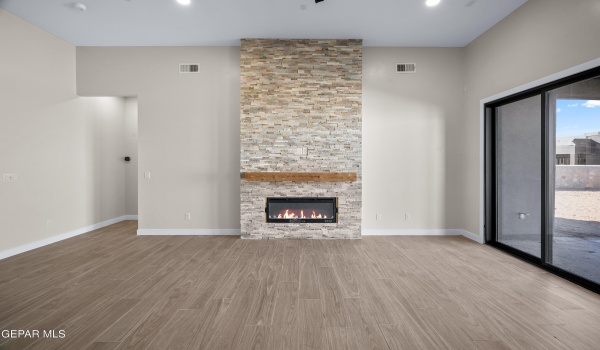 13348 EMERALD FIRE Court, El Paso, TX 79928, 4 Bedrooms Bedrooms, ,3 BathroomsBathrooms,Residential,For Sale,13348 EMERALD FIRE Court,918966