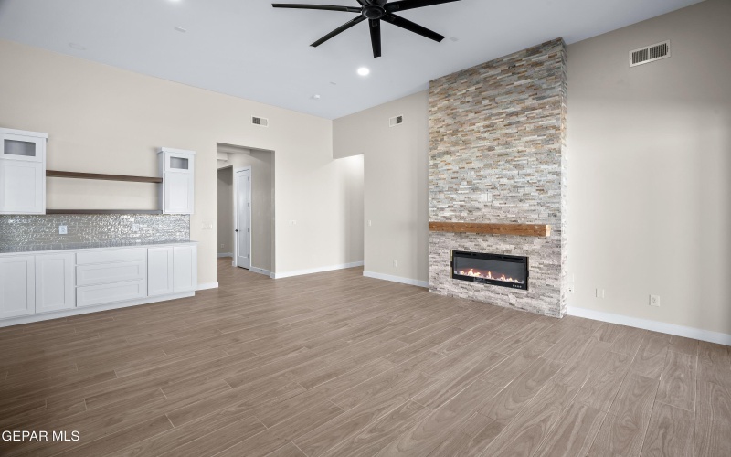 13348 EMERALD FIRE Court, El Paso, TX 79928, 4 Bedrooms Bedrooms, ,3 BathroomsBathrooms,Residential,For Sale,13348 EMERALD FIRE Court,918966