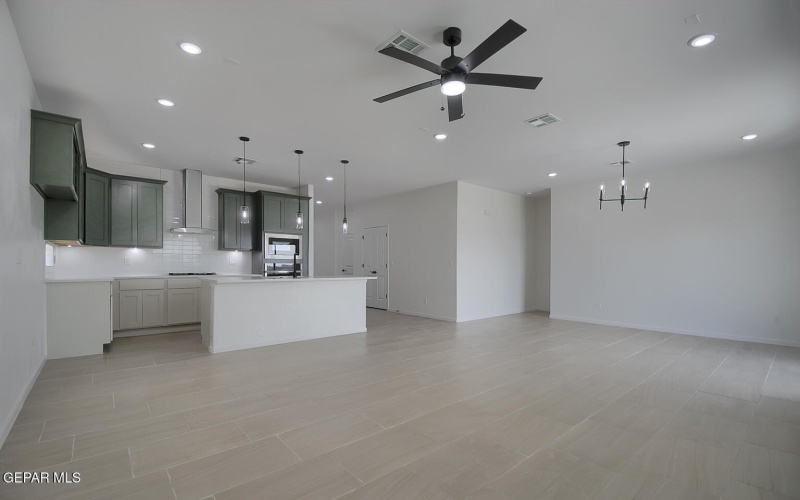 992 Barbara Avenue, Socorro, TX 79927, 4 Bedrooms Bedrooms, ,2 BathroomsBathrooms,Residential,For Sale,992 Barbara Avenue,919058