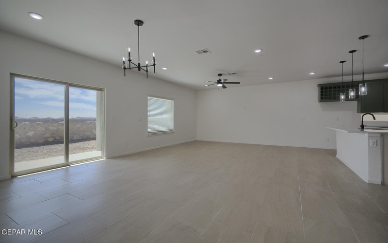 992 Barbara Avenue, Socorro, TX 79927, 4 Bedrooms Bedrooms, ,2 BathroomsBathrooms,Residential,For Sale,992 Barbara Avenue,919058