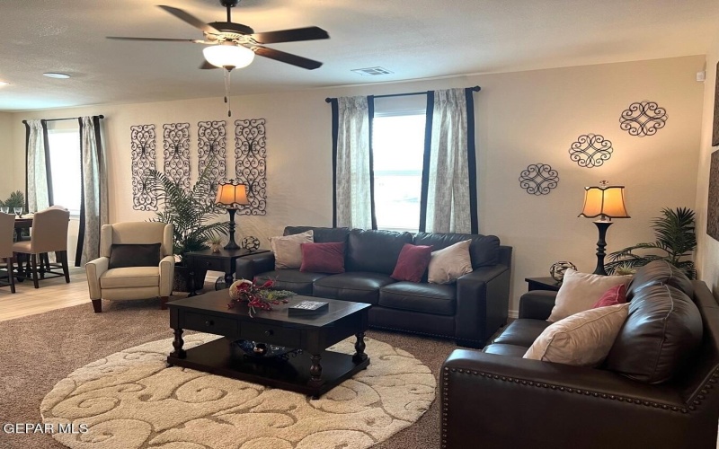 14431 Russell Borea, El Paso, TX 79938, 3 Bedrooms Bedrooms, ,1 BathroomBathrooms,Residential,For Sale,14431 Russell Borea,919082