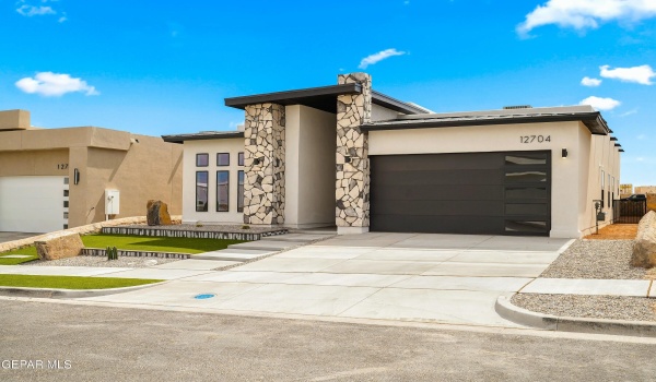 12704 Persistance, El Paso, TX 79928, 4 Bedrooms Bedrooms, ,2 BathroomsBathrooms,Residential,For Sale,12704 Persistance,919101