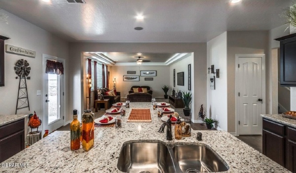 12800 De La Rosa Avenue, El Paso, TX 79928, 5 Bedrooms Bedrooms, ,2 BathroomsBathrooms,Residential,For Sale,12800 De La Rosa Avenue,919183