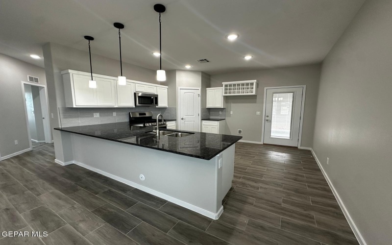 429 Davi's Greenwood, Vinton, TX 79821, 4 Bedrooms Bedrooms, ,2 BathroomsBathrooms,Residential,For Sale,429 Davi's Greenwood,919238