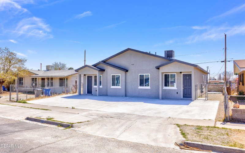 5204 Sun Valley #A, El Paso, TX 79924, 1 Bedroom Bedrooms, ,Residential Lease,For Rent,5204 Sun Valley,919286