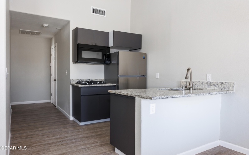 5204 Sun Valley #A, El Paso, TX 79924, 1 Bedroom Bedrooms, ,Residential Lease,For Rent,5204 Sun Valley,919286