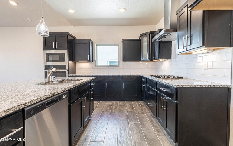 12924 Tatenhill Drive, El Paso, TX 79928, 4 Bedrooms Bedrooms, ,1 BathroomBathrooms,Residential,For Sale,12924 Tatenhill Drive,921308
