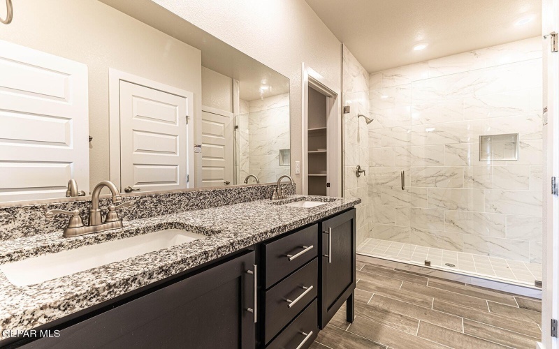 12924 Tatenhill Drive, El Paso, TX 79928, 4 Bedrooms Bedrooms, ,1 BathroomBathrooms,Residential,For Sale,12924 Tatenhill Drive,921308