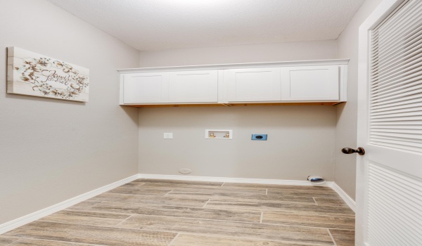 13840 Summer Valley Avenue, El Paso, TX 79928, 4 Habitaciones Habitaciones , ,3 BañosBaños,Residential,En Venta,13840 Summer Valley Avenue,921122