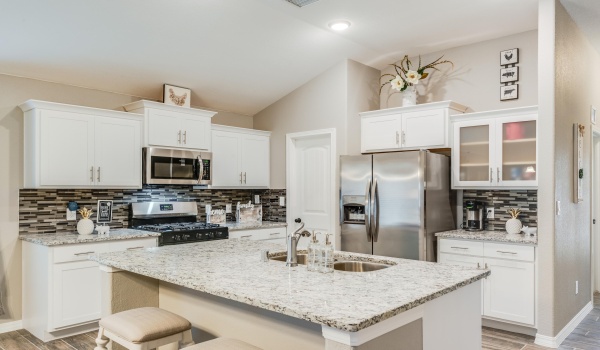 13840 Summer Valley Avenue, El Paso, TX 79928, 4 Habitaciones Habitaciones , ,3 BañosBaños,Residential,En Venta,13840 Summer Valley Avenue,921122
