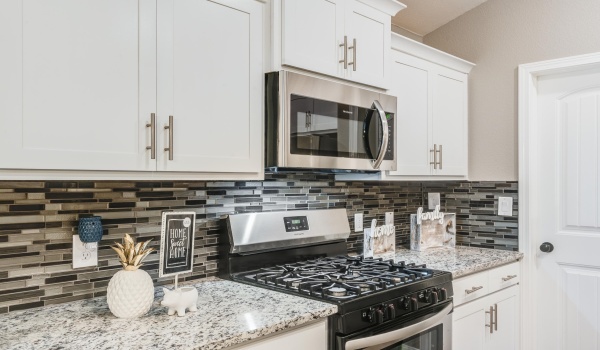 13840 Summer Valley Avenue, El Paso, TX 79928, 4 Habitaciones Habitaciones , ,3 BañosBaños,Residential,En Venta,13840 Summer Valley Avenue,921122
