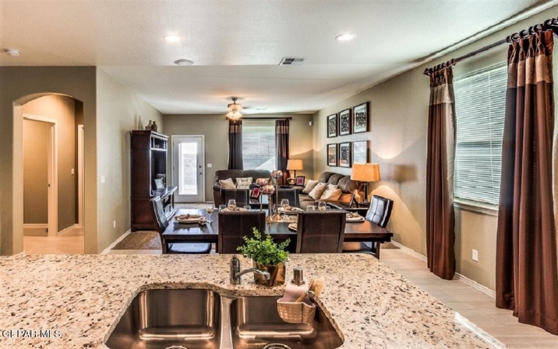 15225 Apex Court, El Paso, TX 79938, 4 Bedrooms Bedrooms, ,1 BathroomBathrooms,Residential,For Sale,15225 Apex Court,921325