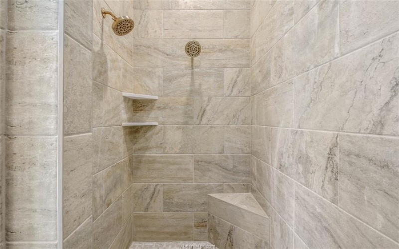 4833 White Ash Court, College Station, TX 77845, 5 Bedrooms Bedrooms, ,5 BathroomsBathrooms,Residential,For Sale,4833 White Ash Court,25000011