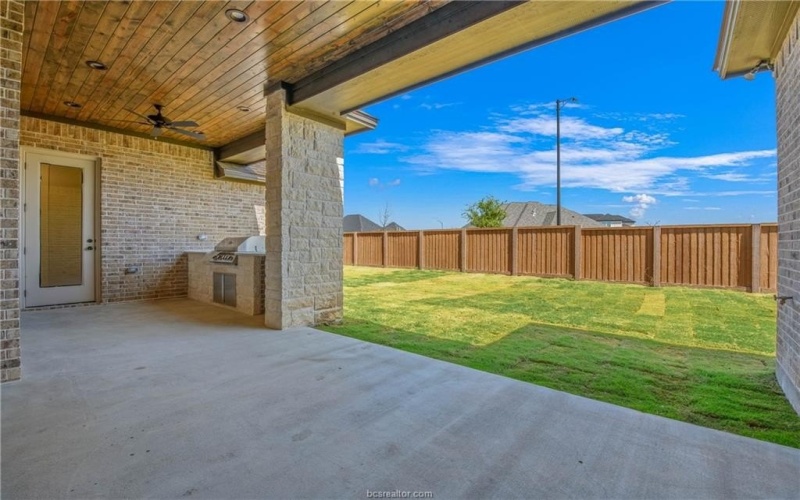 4833 White Ash Court, College Station, TX 77845, 5 Bedrooms Bedrooms, ,5 BathroomsBathrooms,Residential,For Sale,4833 White Ash Court,25000011