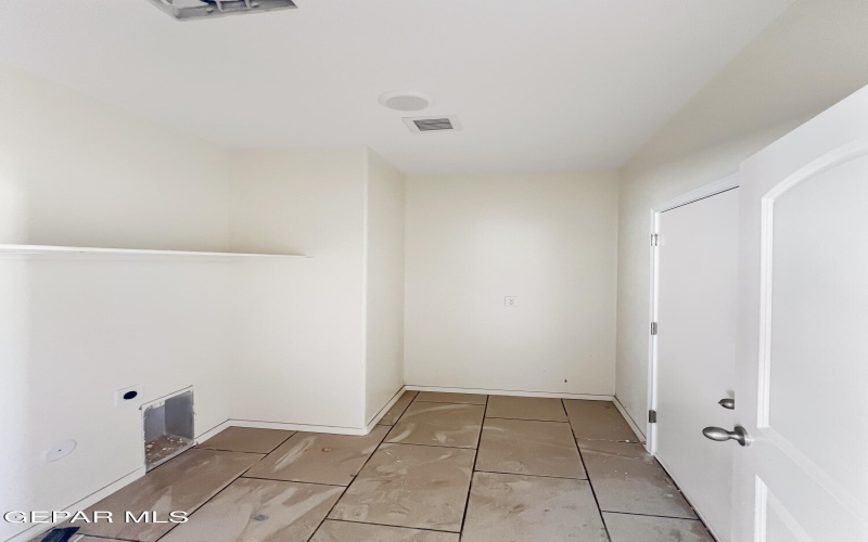 15248 Hunch Court, El Paso, TX 79938, 3 Bedrooms Bedrooms, ,1 BathroomBathrooms,Residential,For Sale,15248 Hunch Court,921330