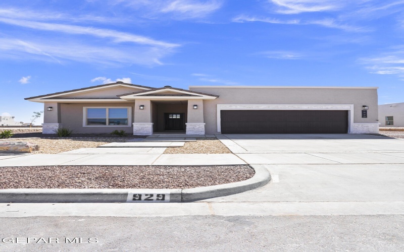 3820 Belief Lane, El Paso, TX 79938, 3 Habitaciones Habitaciones , ,3 BañosBaños,Residential,En Venta,3820 Belief Lane,921331