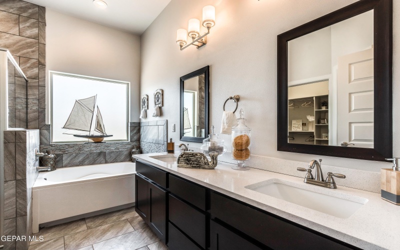 13885 Sky Harbor Avenue, Horizon City, TX 79928, 4 Bedrooms Bedrooms, ,2 BathroomsBathrooms,Residential,For Sale,13885 Sky Harbor Avenue,921137