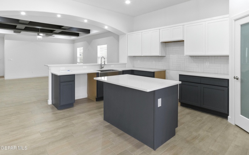 10712 Elise Street, El Paso, TX 79924, 3 Bedrooms Bedrooms, ,2 BathroomsBathrooms,Residential,For Sale,10712 Elise Street,921341