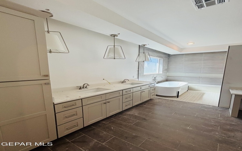 14548 TIERRA CAMPEON Avenue, El Paso, TX 79938, 4 Bedrooms Bedrooms, ,3 BathroomsBathrooms,Residential,For Sale,14548 TIERRA CAMPEON Avenue,921158