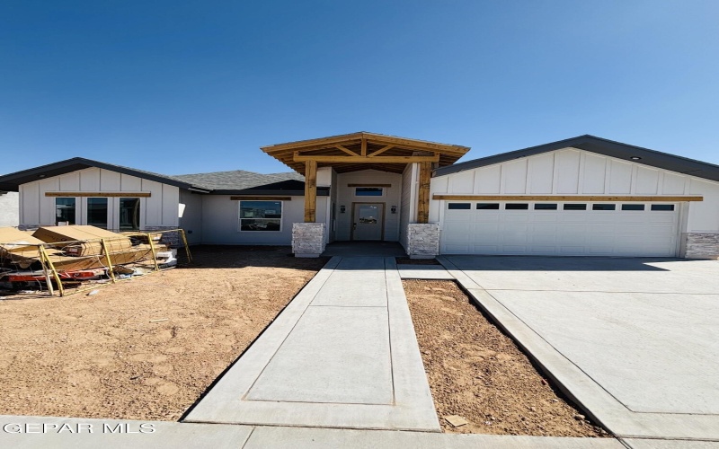 14548 TIERRA CAMPEON Avenue, El Paso, TX 79938, 4 Bedrooms Bedrooms, ,3 BathroomsBathrooms,Residential,For Sale,14548 TIERRA CAMPEON Avenue,921158