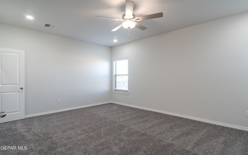 985 Barbara Avenue, Socorro, TX 79927, 5 Habitaciones Habitaciones , ,1 BañoBaños,Residential,En Venta,985 Barbara Avenue,921163