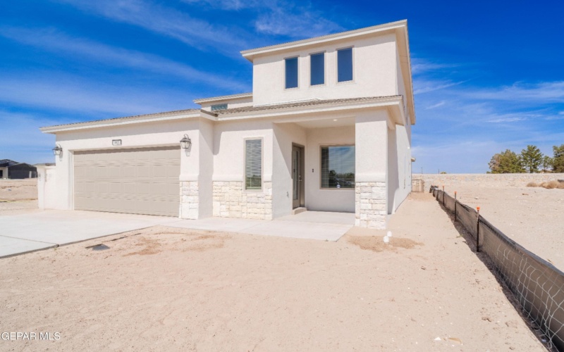 985 Barbara Avenue, Socorro, TX 79927, 5 Habitaciones Habitaciones , ,1 BañoBaños,Residential,En Venta,985 Barbara Avenue,921163