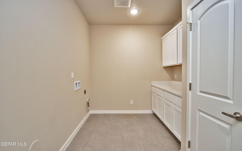 5905 Ruidoso Downs Street, El Paso, TX 79932, 4 Bedrooms Bedrooms, ,1 BathroomBathrooms,Residential,For Sale,5905 Ruidoso Downs Street,921385