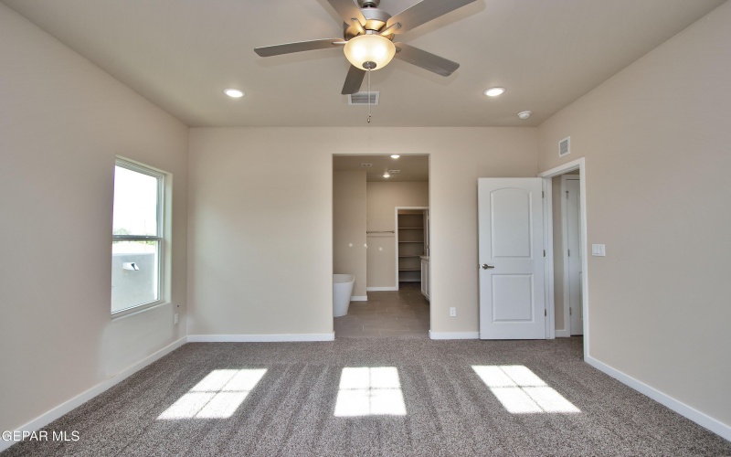 5905 Ruidoso Downs Street, El Paso, TX 79932, 4 Bedrooms Bedrooms, ,1 BathroomBathrooms,Residential,For Sale,5905 Ruidoso Downs Street,921385